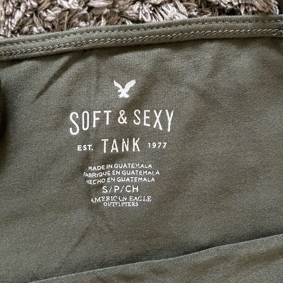 AE 🦅 | NWT❗️Women’s Soft & Sexy V-neck Tank Top - Picture 6 of 6